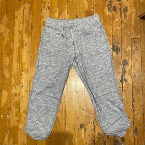 Lululemon capris sweat pants